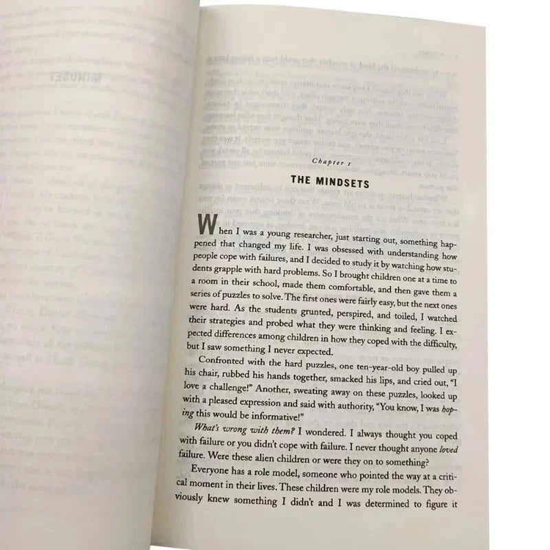 Mindset: the New Psychology of Success by Carol S. Dweck - English Book Foreign Literature Inspirational Reading Material