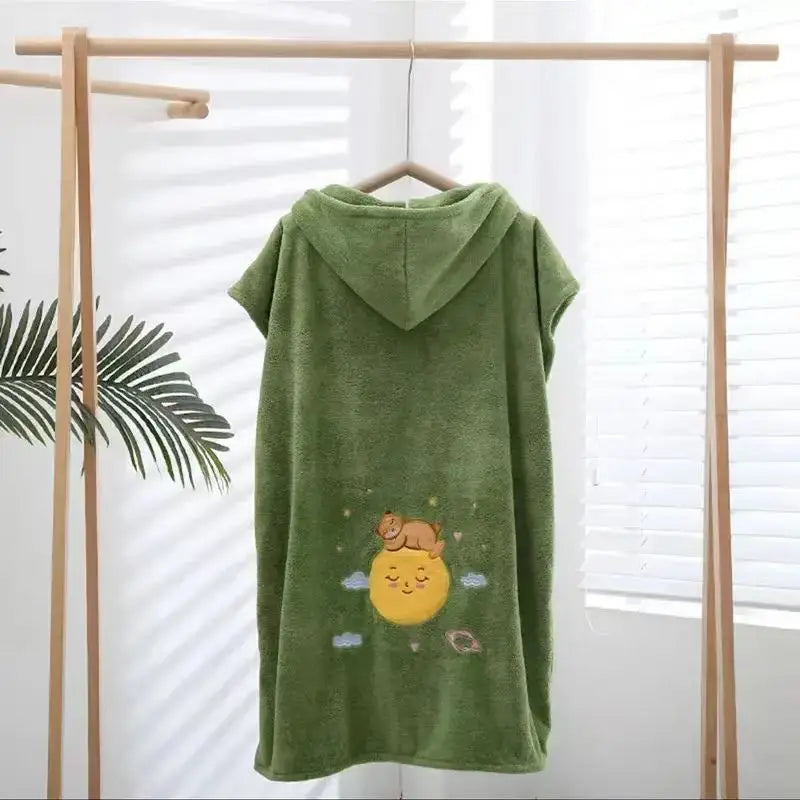 Bath Towel: 580g Thick Home Use Women's Washable and Wrappable Bathing Dress for Adults with Adjustable Fastening, Soft Absorben